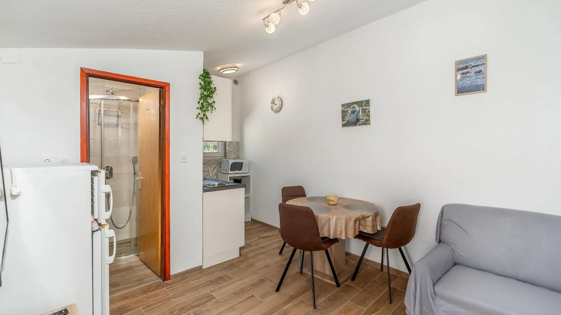 Apartments Kuzma - Afordable ニン